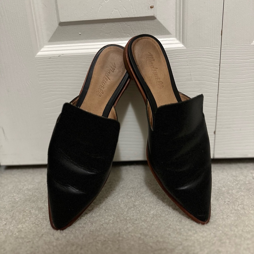 Madewell Black Pointed Leather Mules